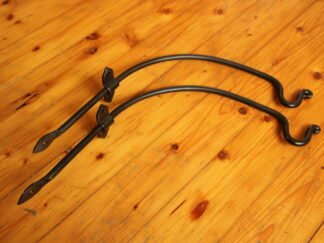 Lillekorvide riputuskonksud